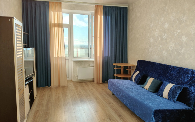 Bolshaya S Vidom Na Reku Flat