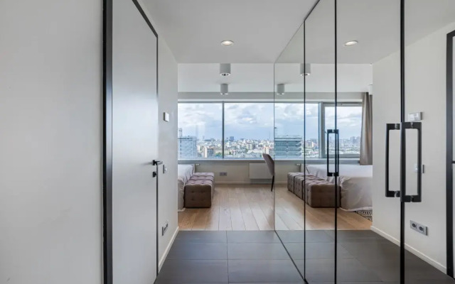 Апартаменты Нежная видовая студия Smart Host