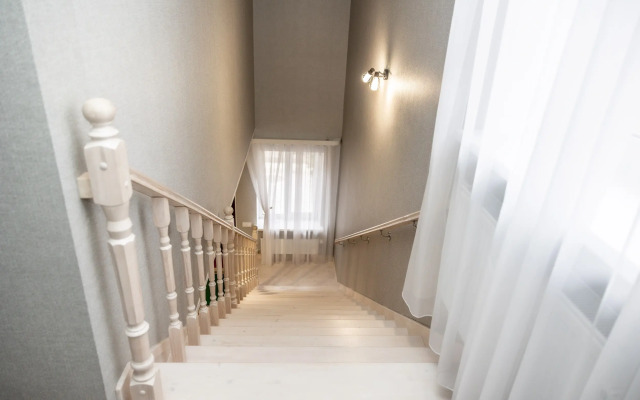Na Ulitse Kozueva Private house