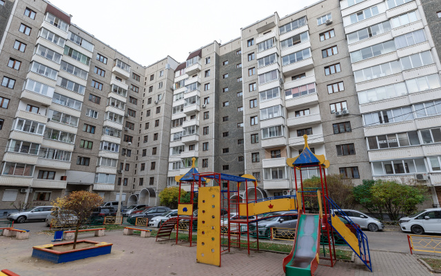 Pyat Zvezd Chetyrekhkomnatnaya S Dzhakuzi Flat