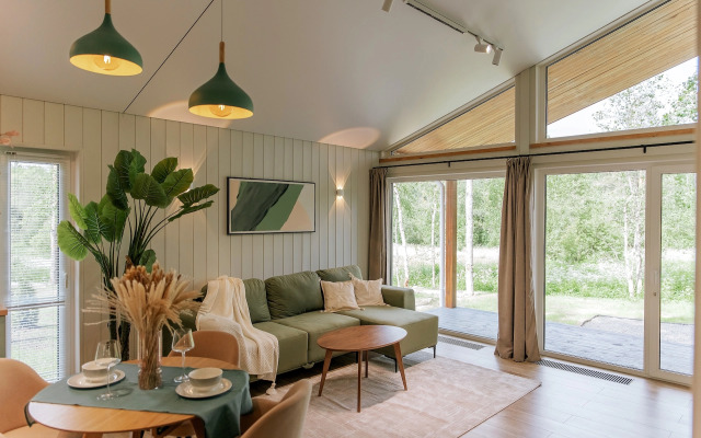 Kottedzh 105m2 V Tikhom Lesu Private house
