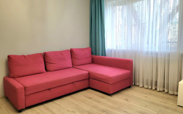 Tryohkomnatnaya v tsentre goroda Flat