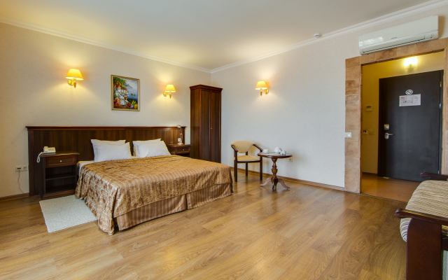 Boarding house anapa lazurnaya Images, Stock Photos & Vectors Shutterstock