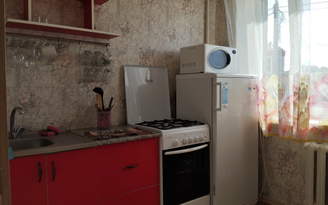 U Zh/d i Avto Vokzalov Apartments