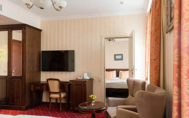 Traditsiya Hotel