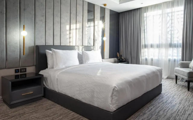 Отель Triumph Luxury Hotel