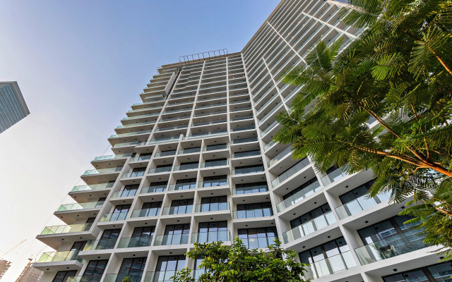 Modern Studio at Paragon Apartments