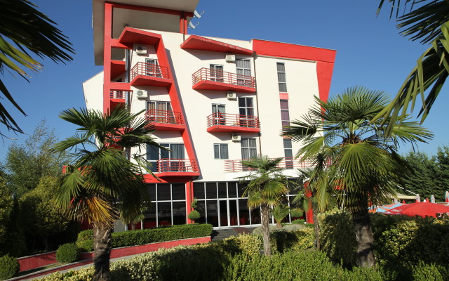 Class Hotel