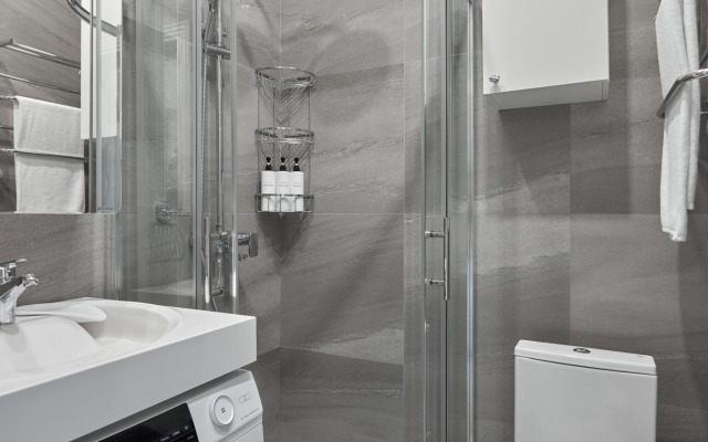 Sochi-Tsentr Studiya S Basseynom Na Kryshe. Zhk Metropol Apartments