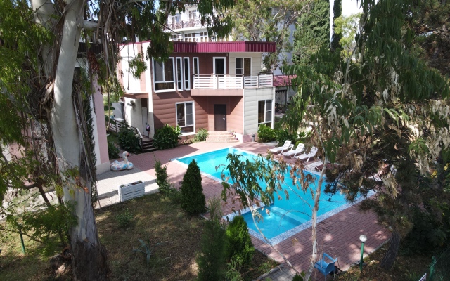 Lazurnyij Bereg Apartments