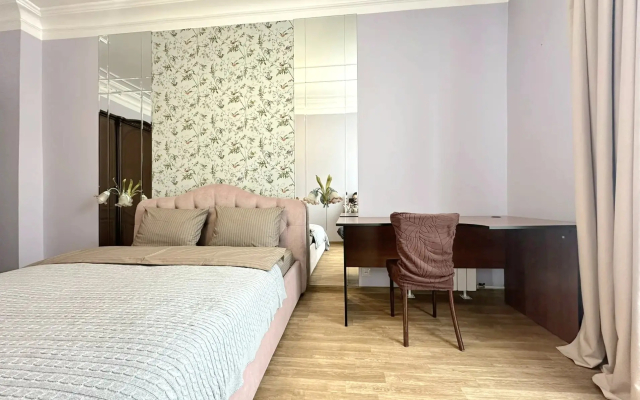 Квартира 2-к в центре на Кирова с балконом и кондиционером