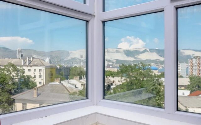 Апартаменты Класса Люкс с Панорамными Окнами от LetoApart