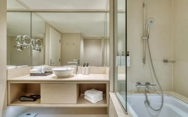 Crowne Plaza Bangkok Lumpini Park by IHG
