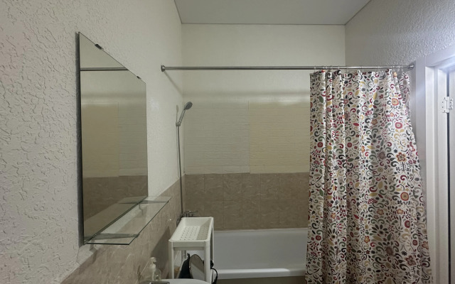 Квартира Бюджетная для Cемьи рядом с Парком Галицкого