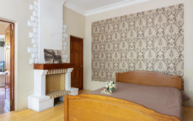 Квартира Двухкомнатная Квартира на Урицкого 12