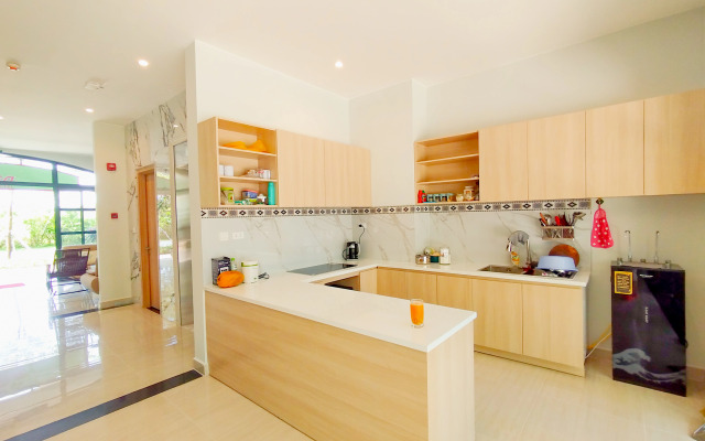 Alisa Phu Quoc Hotel