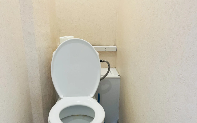 U Muzeya Yantarya Flat
