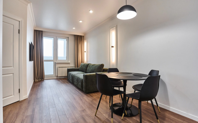 Luxe  S Dzhakuzi Na Skryganova Apartments