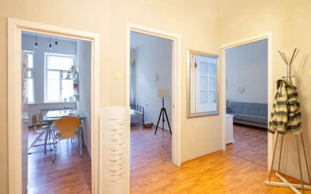 Апартаменты Город Рек на Баскова