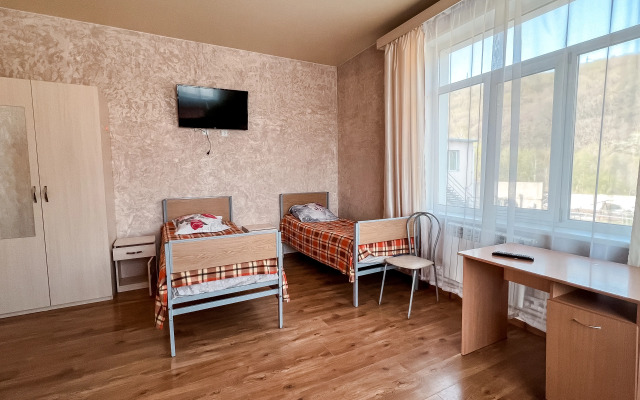 Гостиница Ани