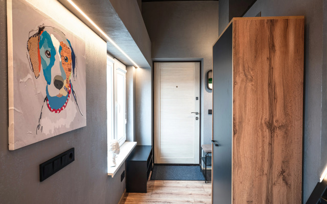 V Klubnom Komplekse s Basseynom Flat