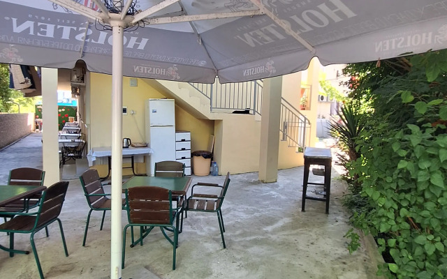 Anzhelika Guest House