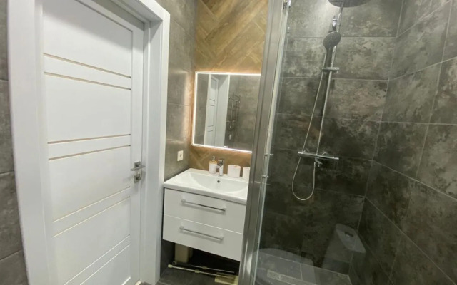 Квартира студия с евроремонтом в элитном жилом комплексе