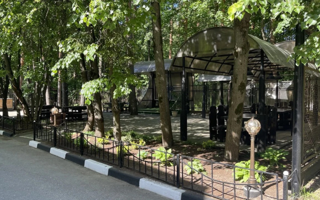 Matveevsky Hotel