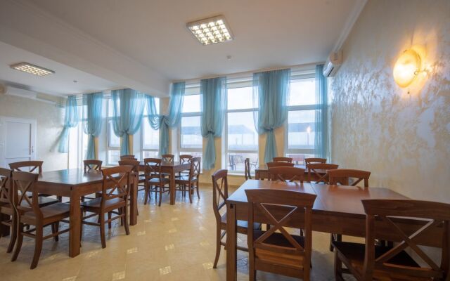 TOK Zolotoy Plyazh Hotel