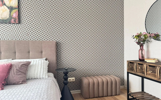 V Novom ZhK Ryadom s Naberezhnoj Amura Flat