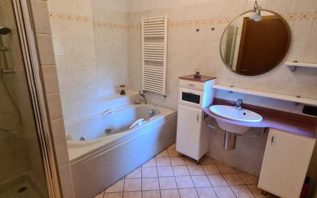 Forteguerriana Apartments