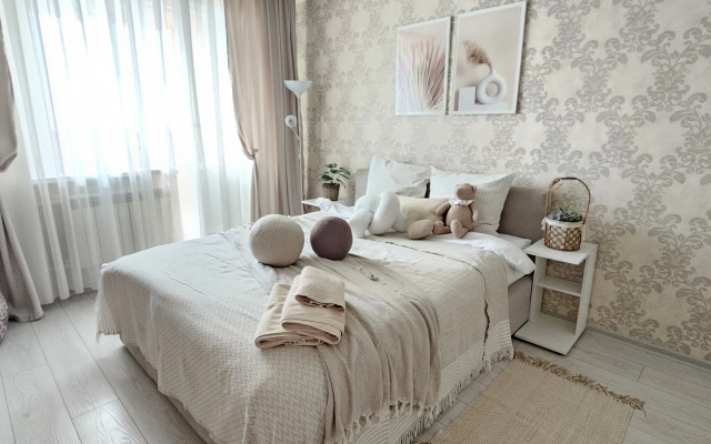 Na Prospekte Druzhby 19b Flat