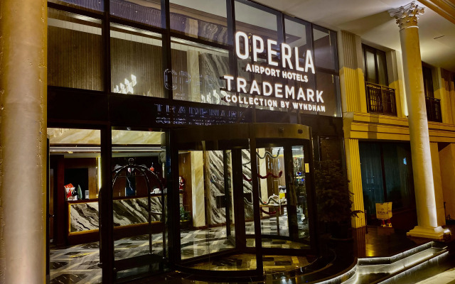Trademark Collection by Wyndham Operla Airport Hotels