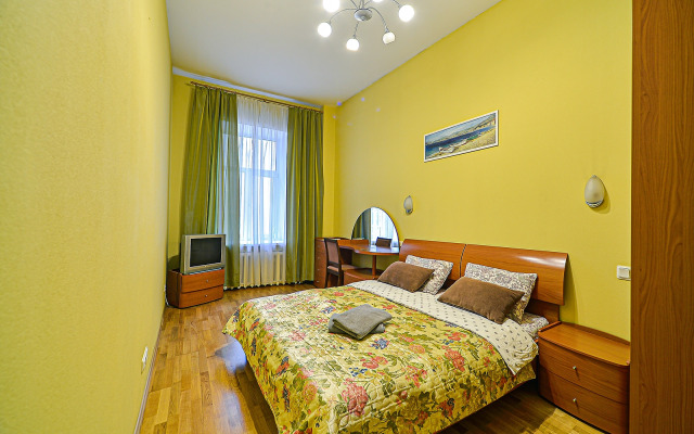 Апартаменты КвартирникN на набережной Мойки 30