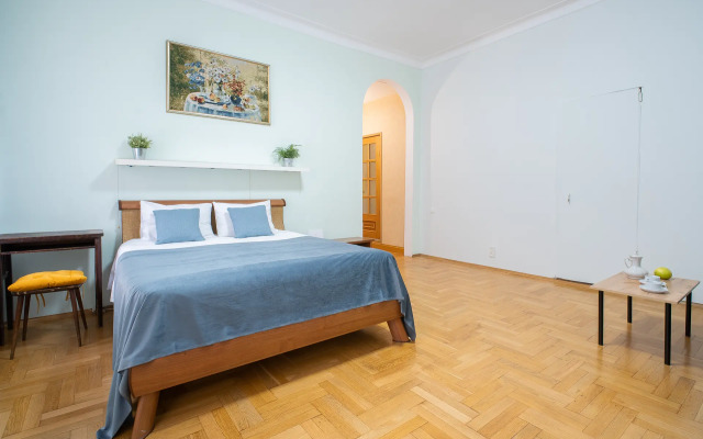 Апартаменты Семейные с Парковкой у Исаакиевской Площади