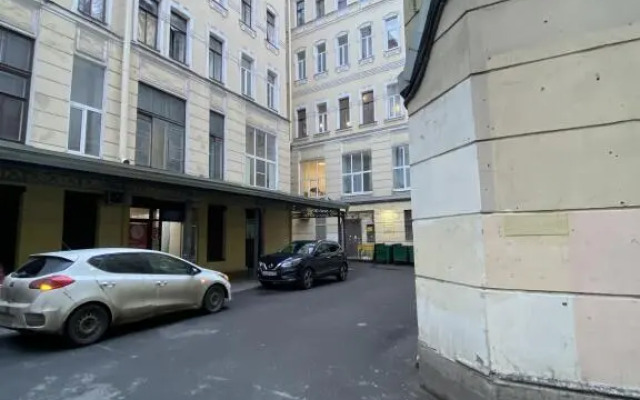 Апартаменты iRon Cat 1 у Сенной Площади