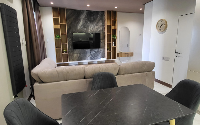 Grand 32 Apartment Tashkent Apartment