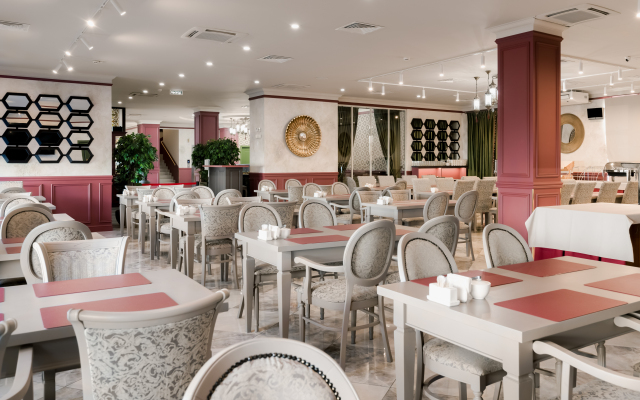 Suleiman Palace Hotel