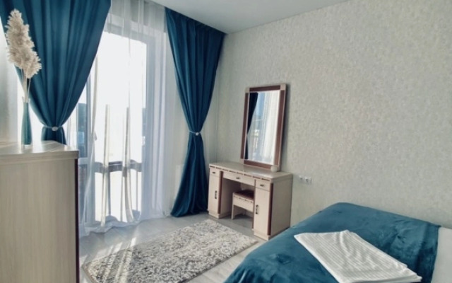 Уютная евродвушка Бирюза возле парка и озера