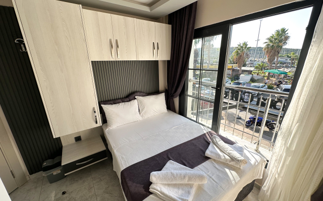 Bed&Breakfast Marina Lora Hotel