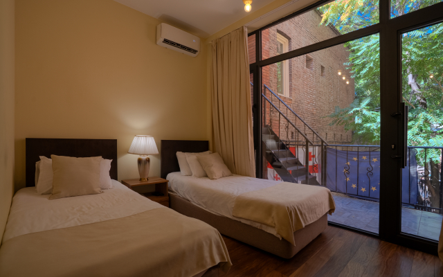 Philosophy Old Tbilsi Boutique-hotel