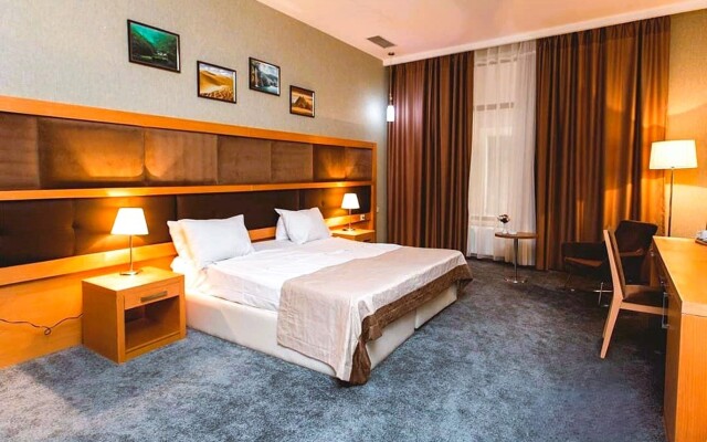 GM City Hotel