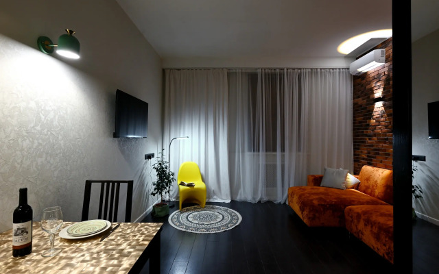 Flat Milli House Na Chekhova