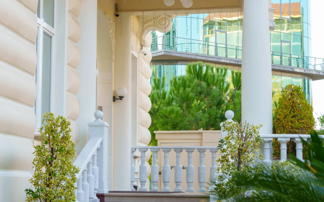 Dizaynerskie Matisse Apart s vydelennoy zonoy spalni Apartments