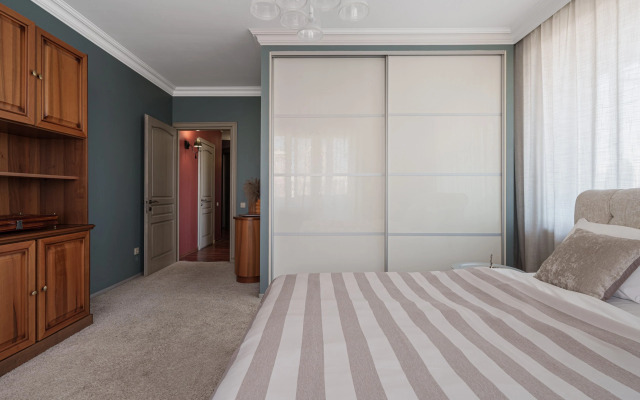 Квартира Просторная в 10 мин от МВДЦ Сибирь