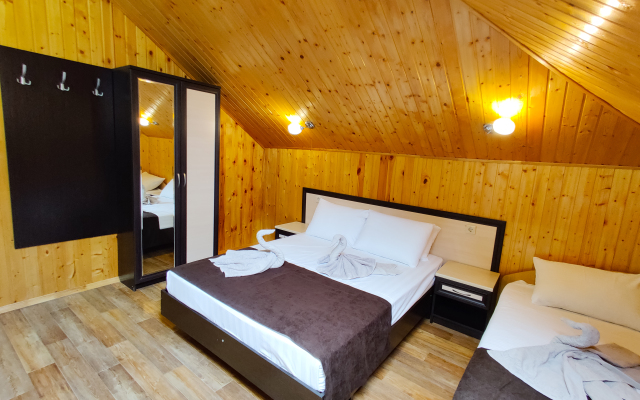 Na Bukovoy 4 Guest House