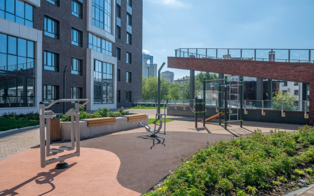 Апартаменты с креслом-коконом на балконе Stepanenkov на Свердлова 32б