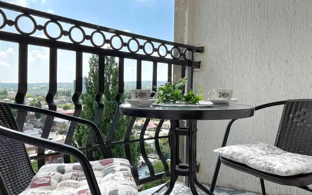 Udachnye Sutki Layf Flat