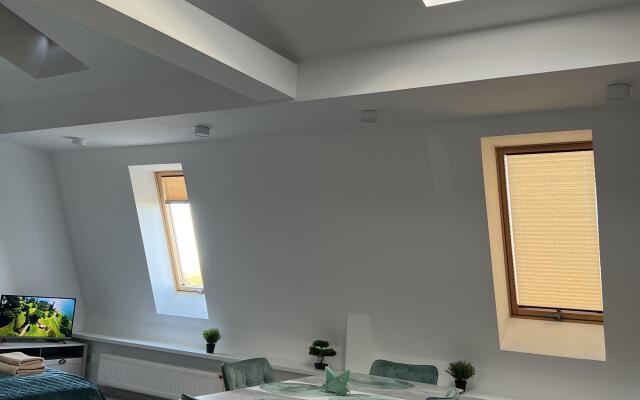 U Morya Apartments