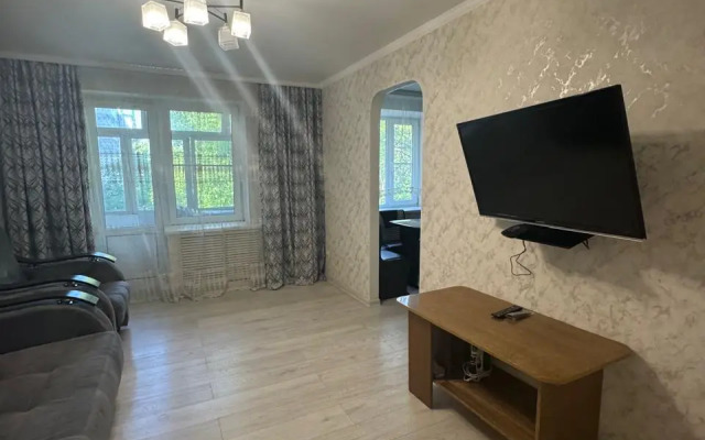 Апартаменты 50 лет Октября